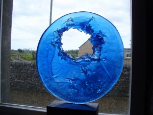 Big BlueShotgun glass90 cm x 90 cm 2012